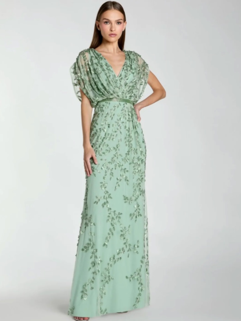 MAC DUGGAL  Green Beaded V-Neck Short Sleeve Blouson Gown